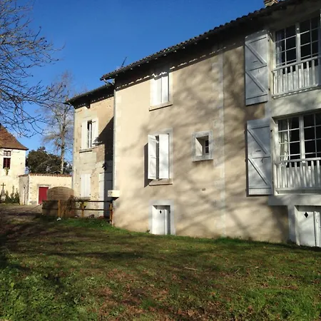 L' Ostal Holiday home *