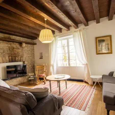Holiday home L' Ostal